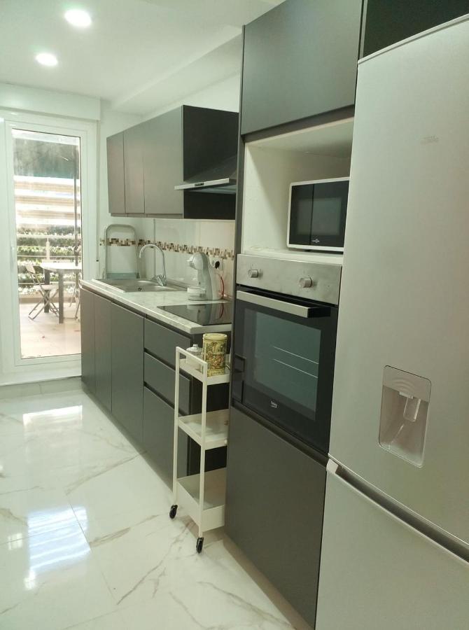 Lovely Three Rooms Valencia Exterior photo